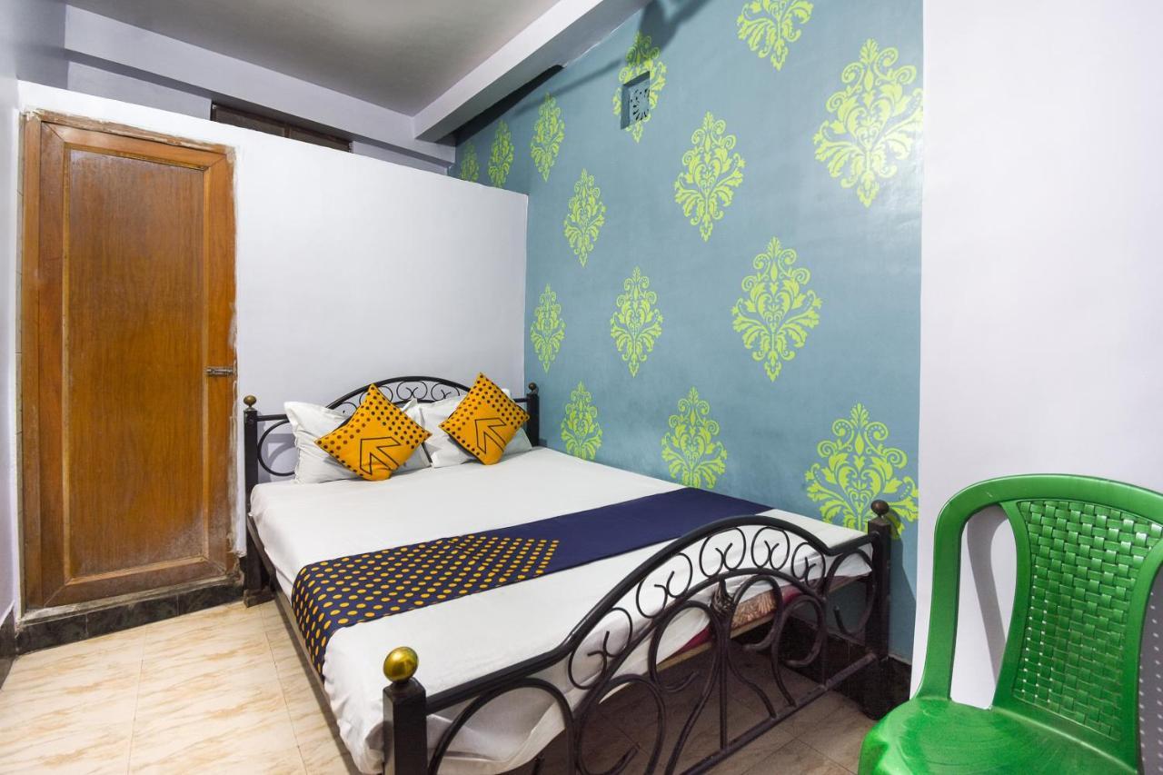 كولكاتا Spot On 70605 Taj Guest House المظهر الخارجي الصورة