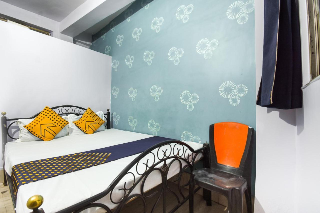 كولكاتا Spot On 70605 Taj Guest House المظهر الخارجي الصورة