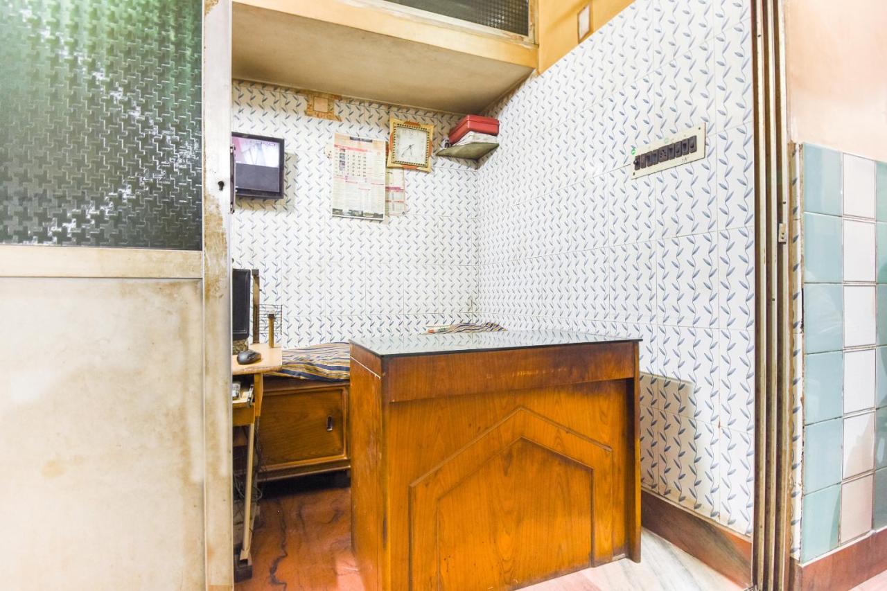 كولكاتا Spot On 70605 Taj Guest House المظهر الخارجي الصورة